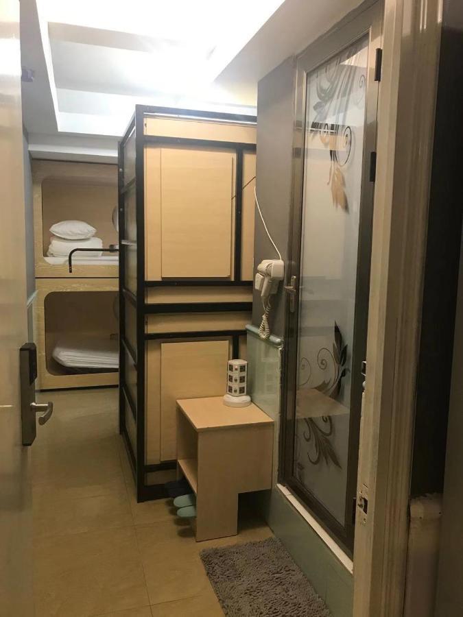 Tong Luo Wan Hostel Hong Kong Exterior photo